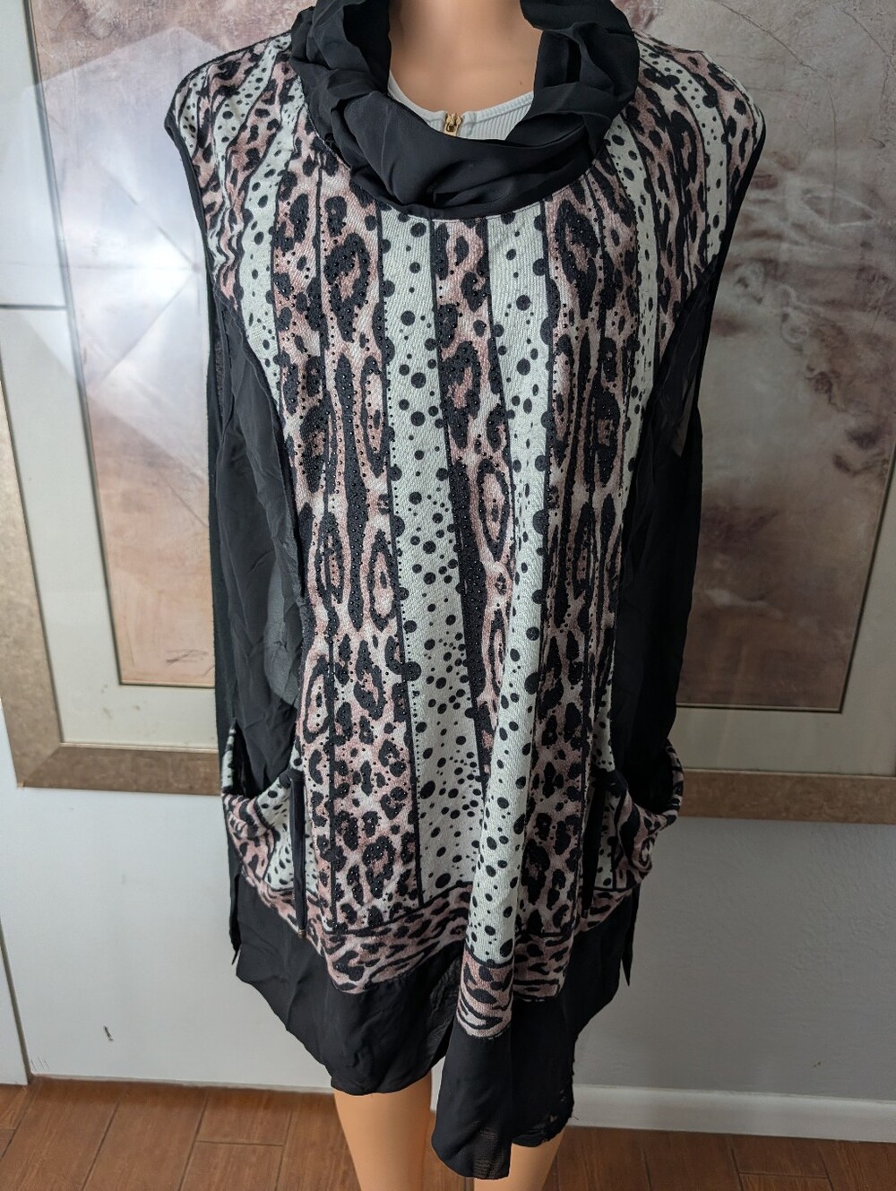 Love The Queen Black And Blush Animal Print Sleeveless Tunic/Dress Size 1x
